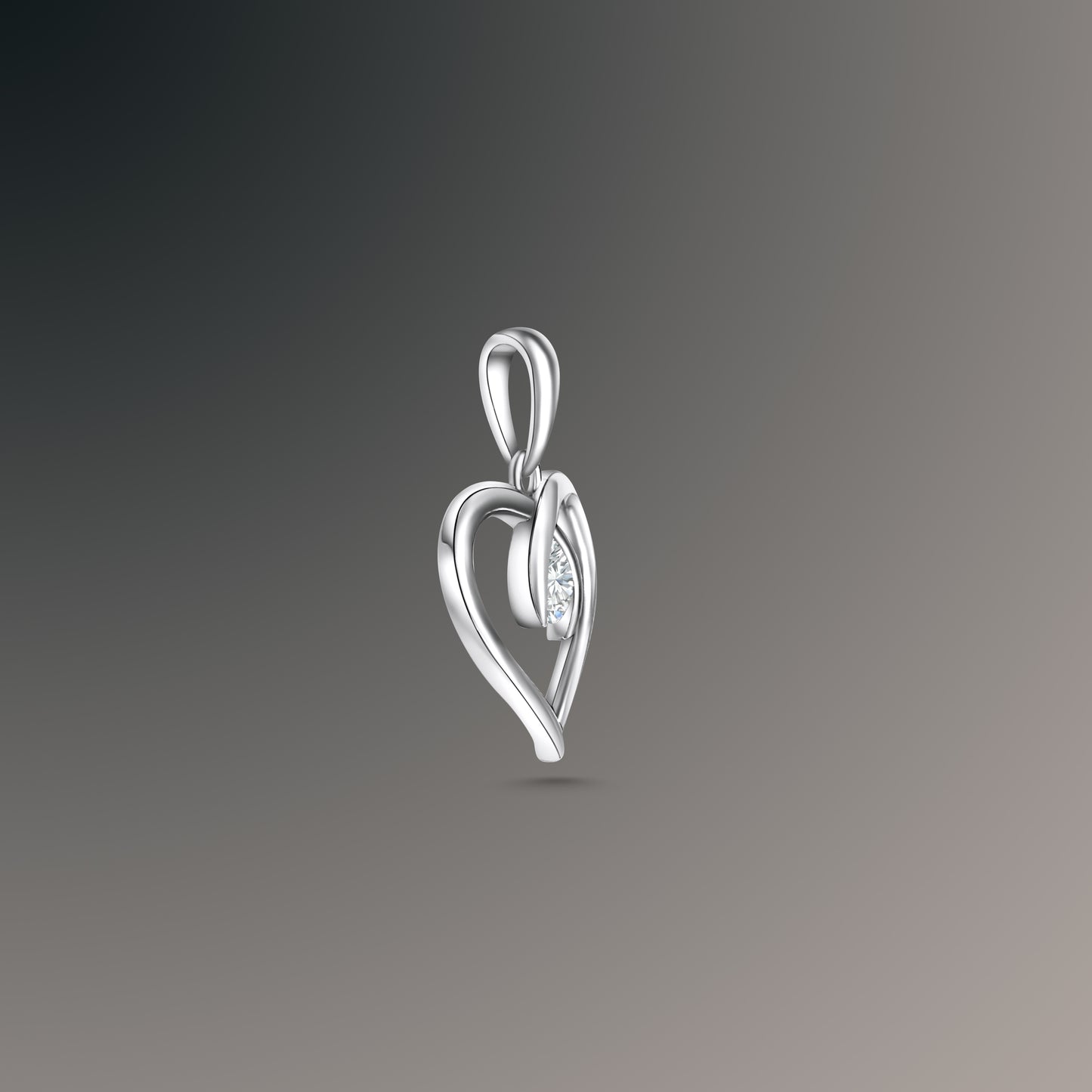 Elegant Heart With Pearl